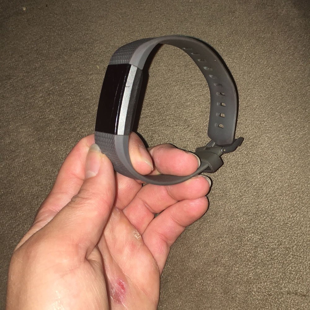 Fitbit HR - Picture 3 of 3